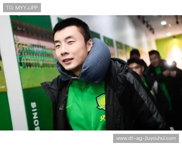 上海足球李磊：从青训新星到职业赛场的成长与突破